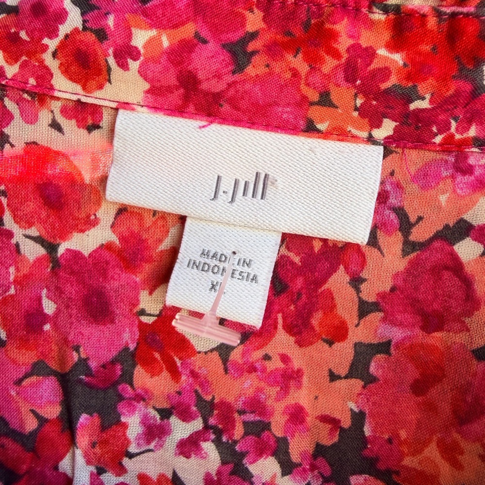J.‎ Jill Vibrant Floral Blouse - Pink and Red - Picture 4 of 7